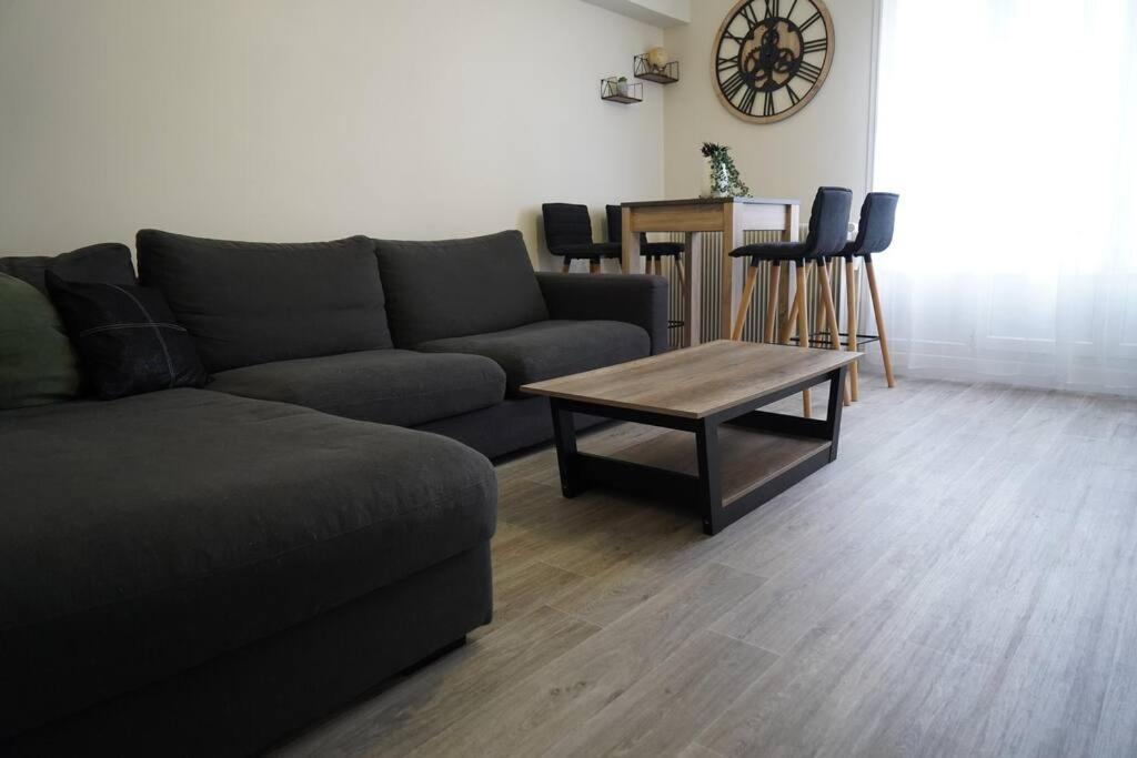 Le Paisible • Garage Privatif • Traversant • Calme Chateauroux Ngoại thất bức ảnh